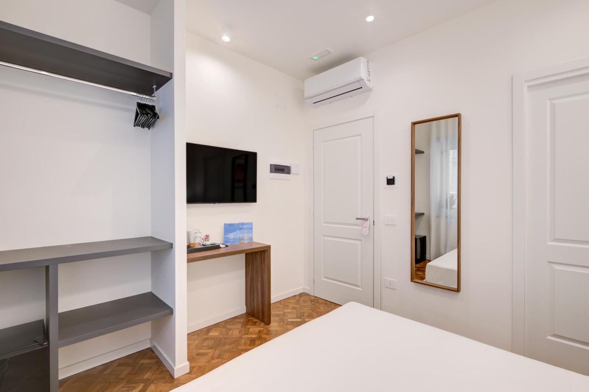 Well Suites - Piazza Dei Martiri Neapol Zewnętrze zdjęcie