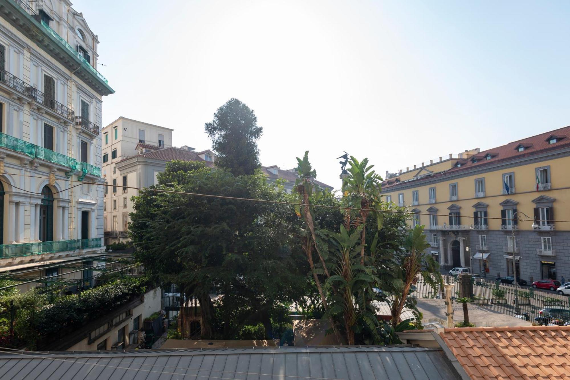 Well Suites - Piazza Dei Martiri Neapol Zewnętrze zdjęcie